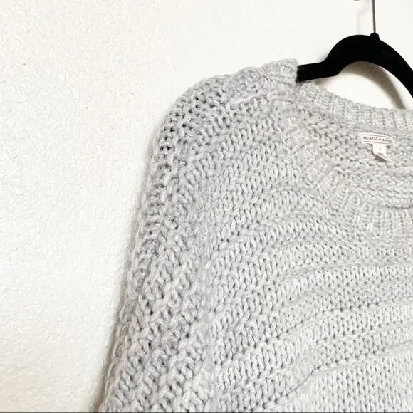 Melrose and Market Scoopneck Knit Sweater Size Small - Picture 3 of 9